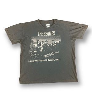 The Beatles Gray Graphic T-Shirt mens large Liverpool 1963 L Grey Soft crewneck